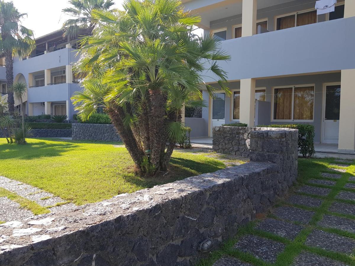Asteraki Aparthotel Gouvia Luaran gambar